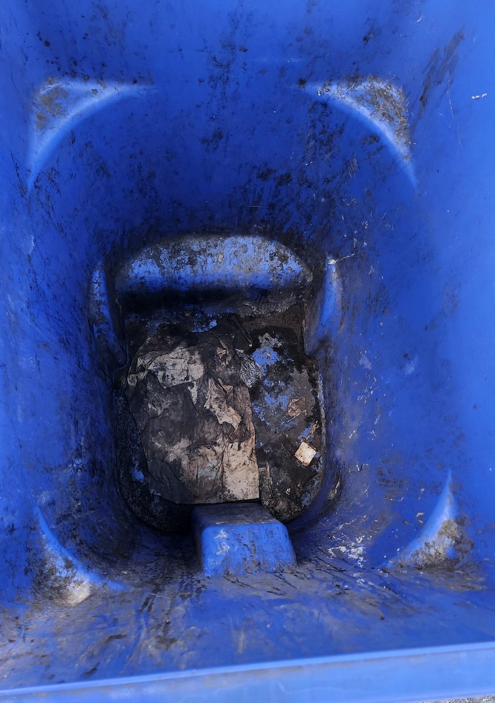 Bac sale avant lavage